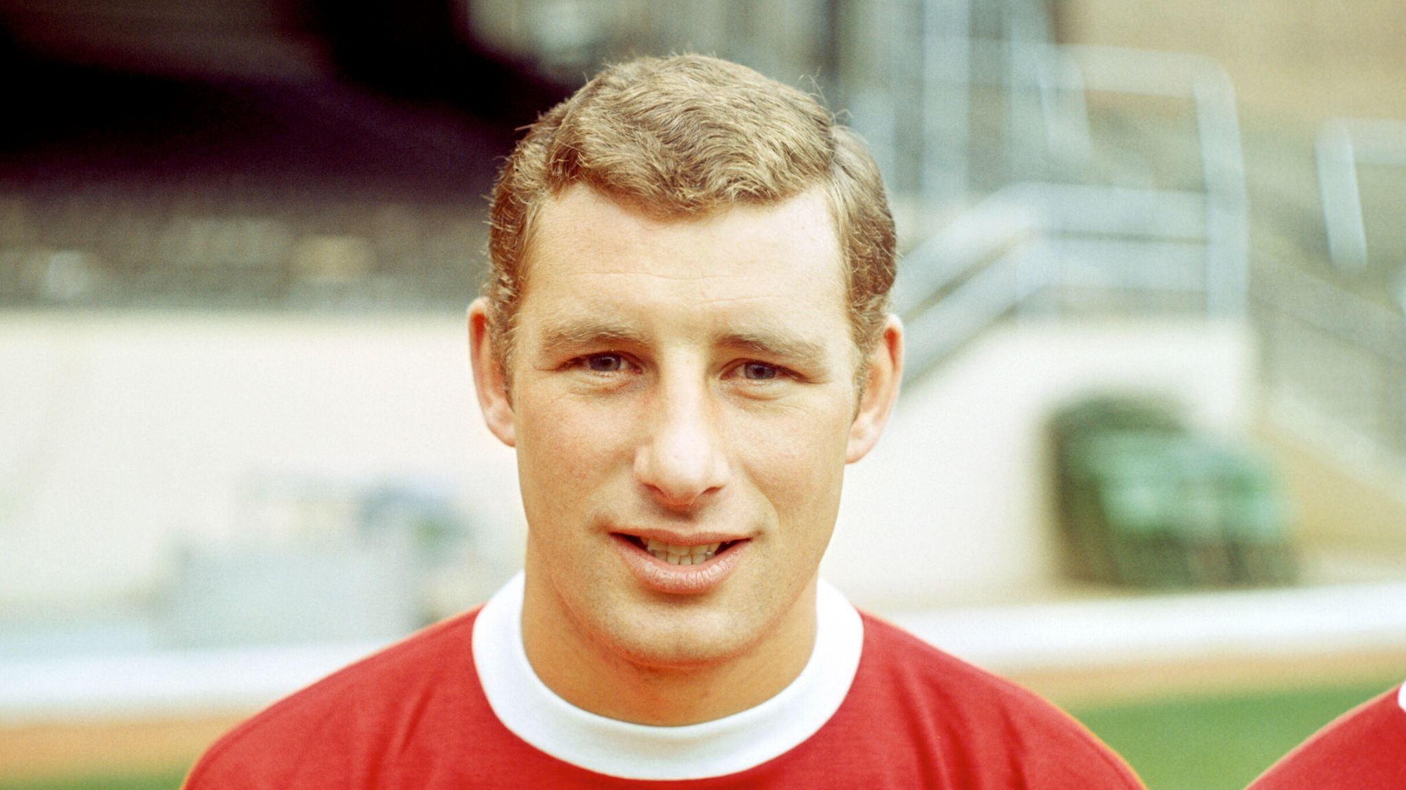 A former Arsenal captain and manager, Terry Neill, passed away at 80.