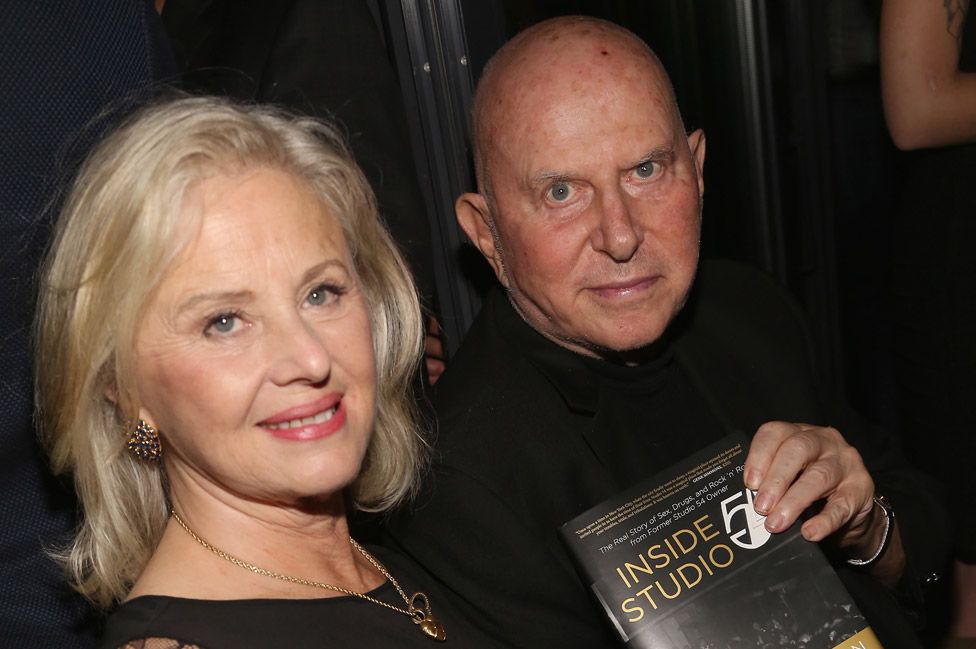 Ex-owner of Studio 54 club, Mark Fleischman, has committed assisted suicide at Dignitas.