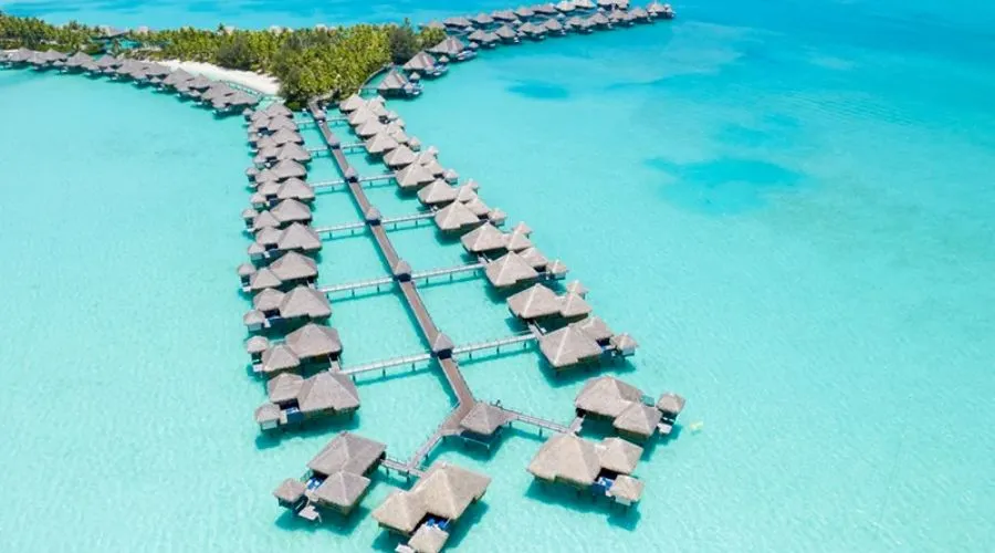 Top Bora Bora Resorts The St. Regis Bora Bora Resort | feedhour 