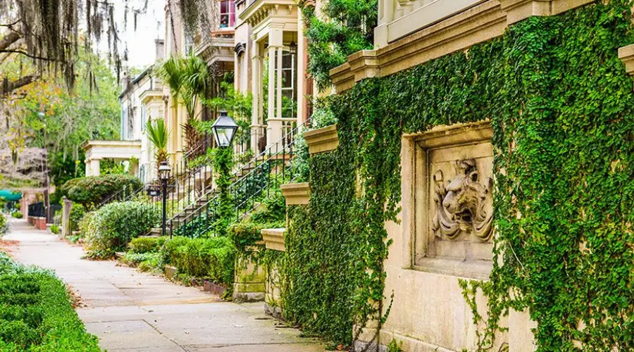 Elegant streets and squares with moss-covered oak trees give this mysterious city a unique feel.