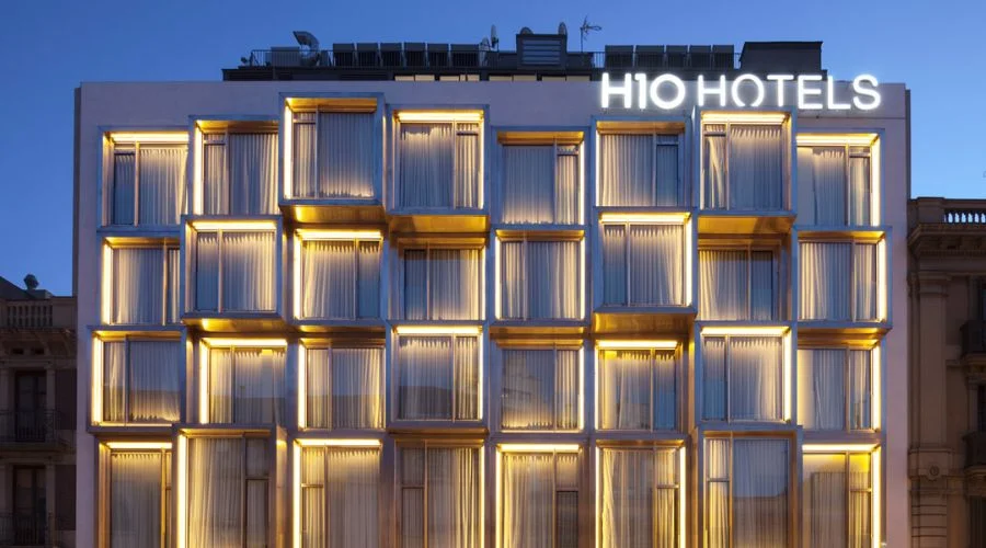 H10 Cubik Hotel