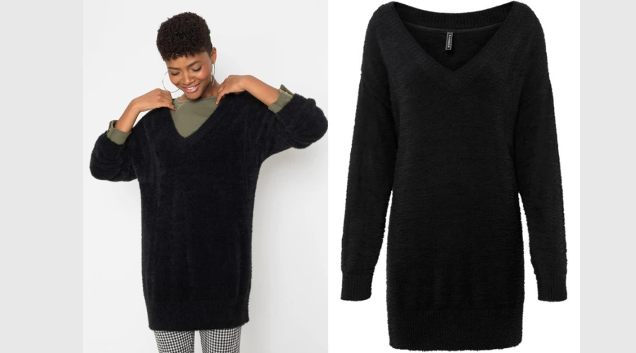 Oversized Knit Sweater with Soft Feather Yarn