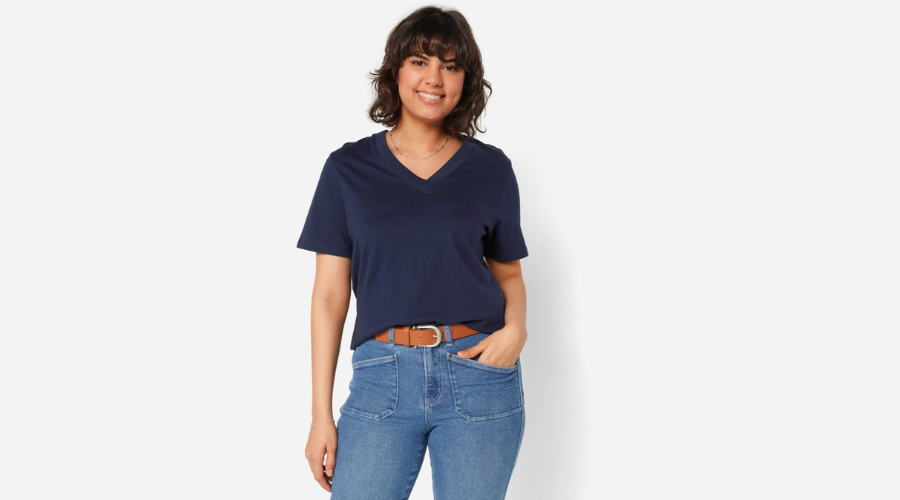 Wide long shirt with V-neck