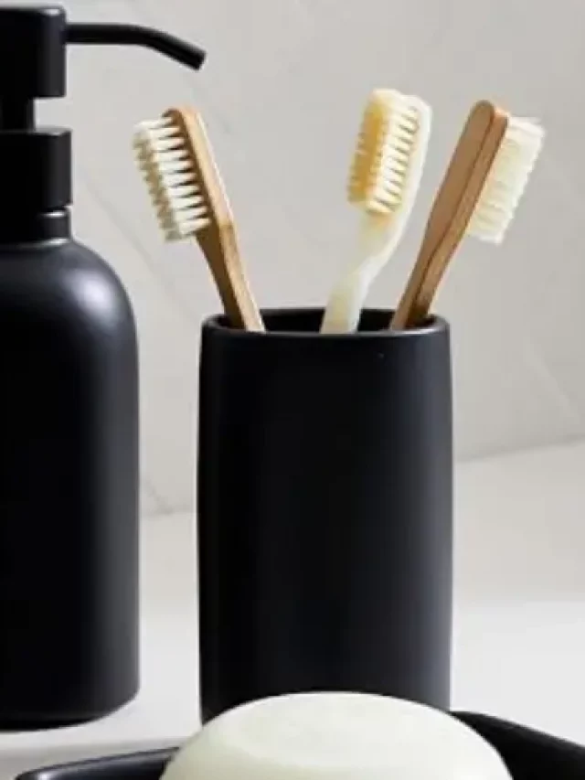 Accessories add value to a place. But arranging them right is very important to serve their purpose. For example, you can use Black Bathroom Accessories as pieces of a sculpture and arrange them in neat lines.
