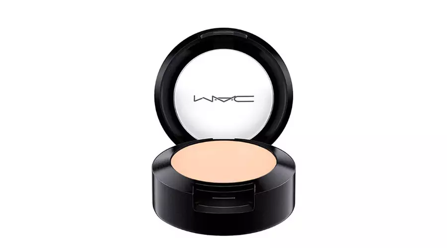 M.A.C Studio Finish SPF35 Concealer