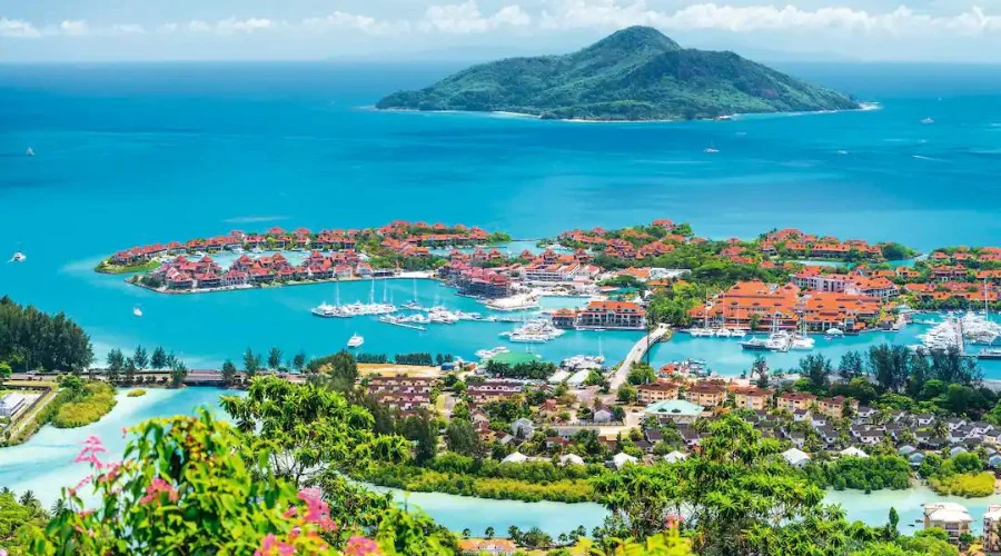 Plan your trip to Seychelles with TUI
