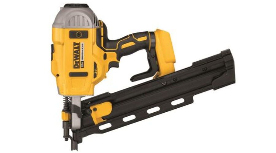 DEWALT 20V MAX* 21 Degree Plastic Collated Cordless Framing Nailer Bare