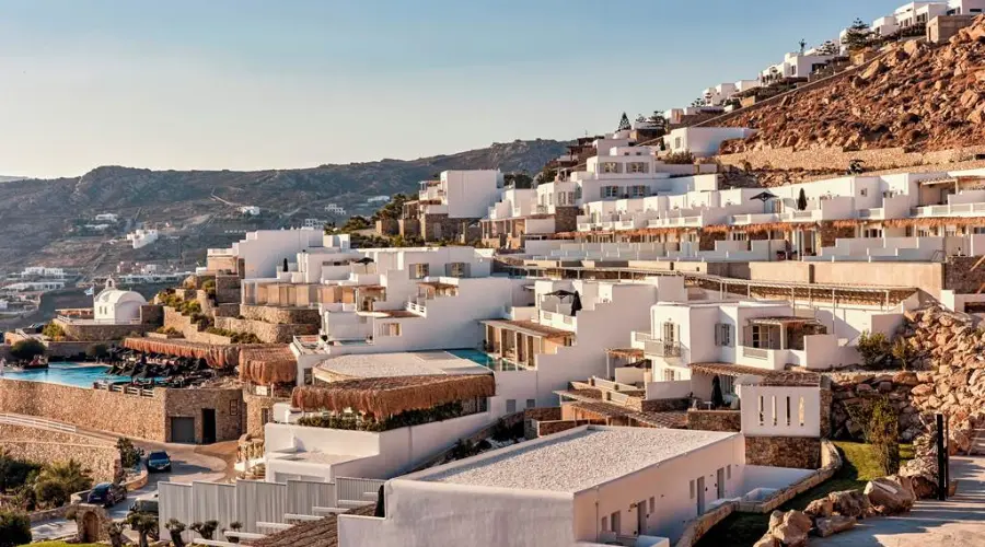 hotels with pools