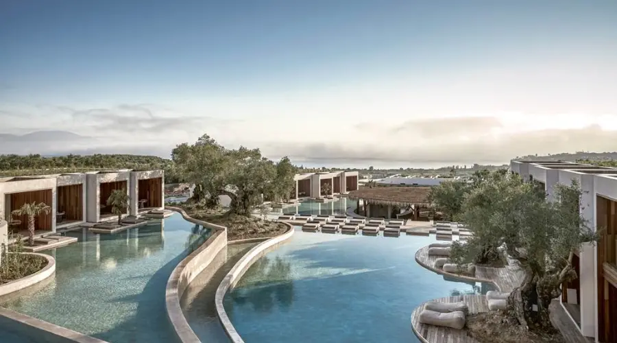 hotels with pools