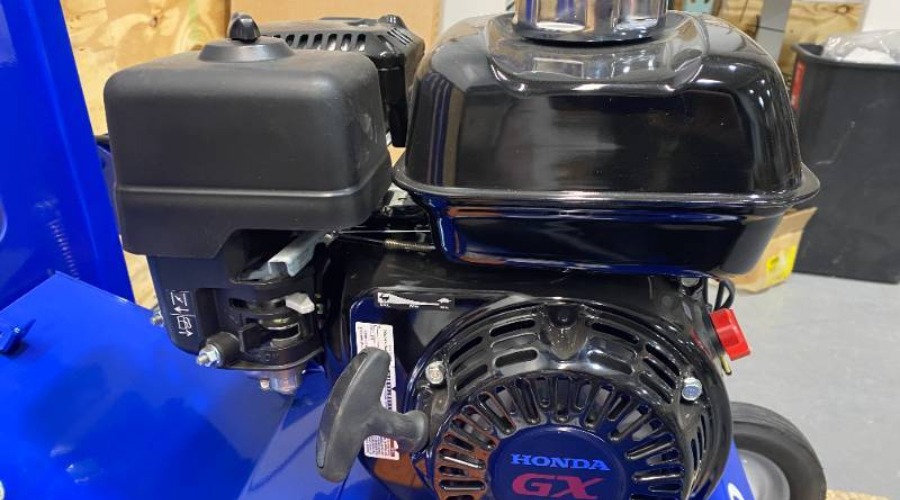 Bluebird 22 In. 160 cc Honda Engine Power Rake