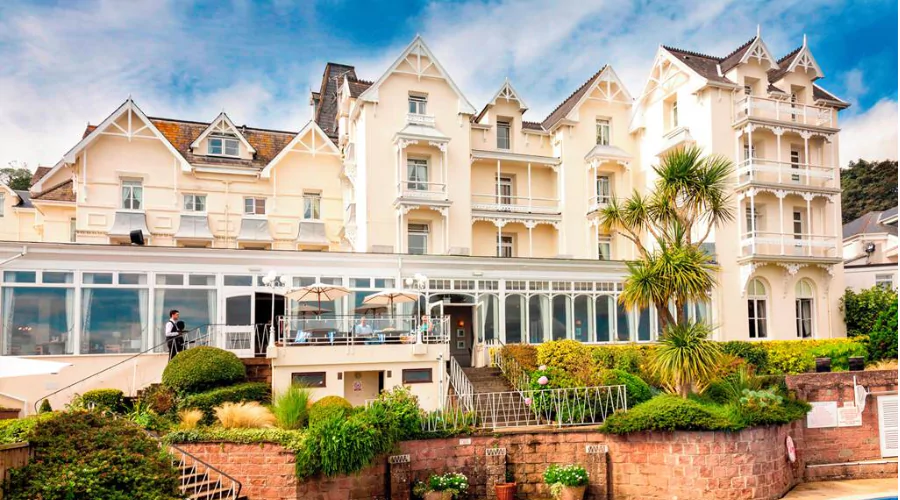Somerville Hotel