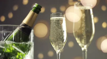 Toast To The Weekend With Aldi Prosecco: Your Favorite Cocktails and Pairings