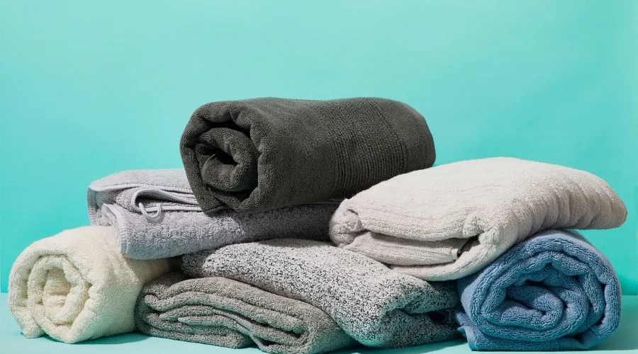 Factors to consider when purchasing bathroom towels