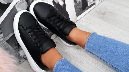 black sneakers for women
