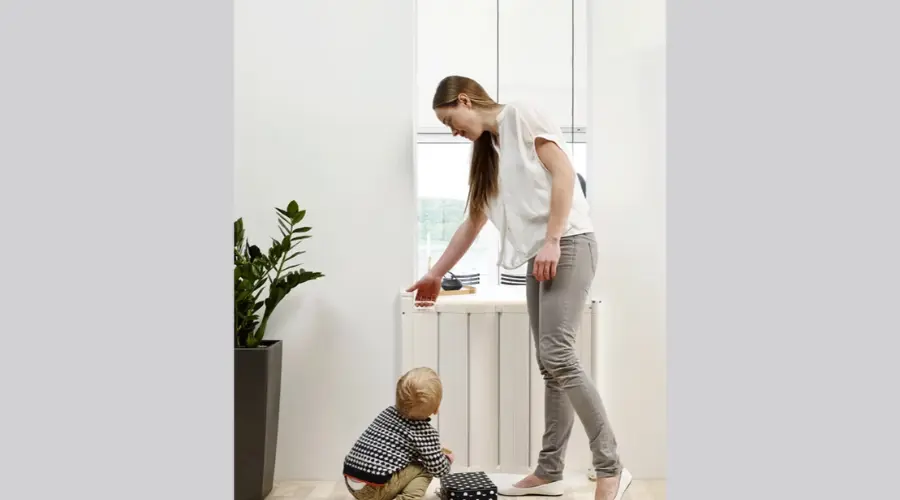 BabyDan Guard Me Auto Retractable Safety Guard