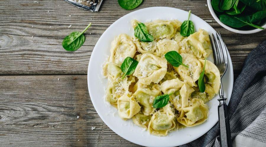 Spinach and Ricotta Ravioli with Lemon Butter Sauce
