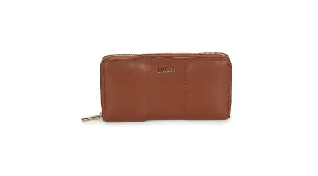 Fashionably Organized: Must-Have Wallets For Women