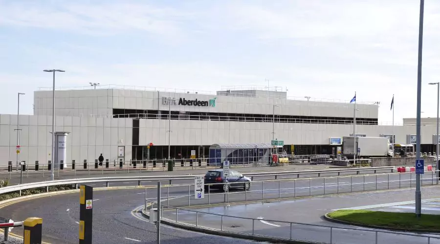 Best car rental in Scotland-  Glasgow airport area 