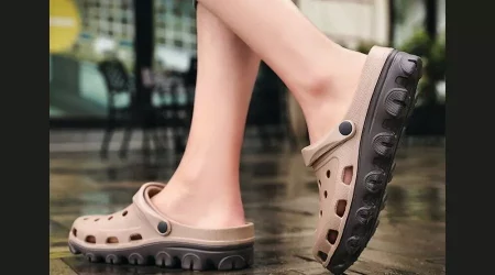 Comfort And Style Combined: Top 5 Men’s Clogs On Crocs