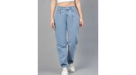 Womens relaxed-fit jeans