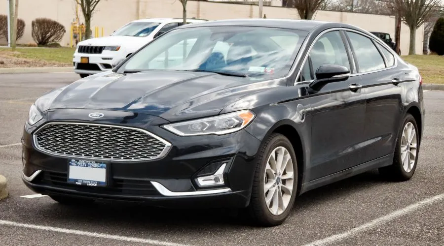 Standard- Ford Fusion 3.1 or similar