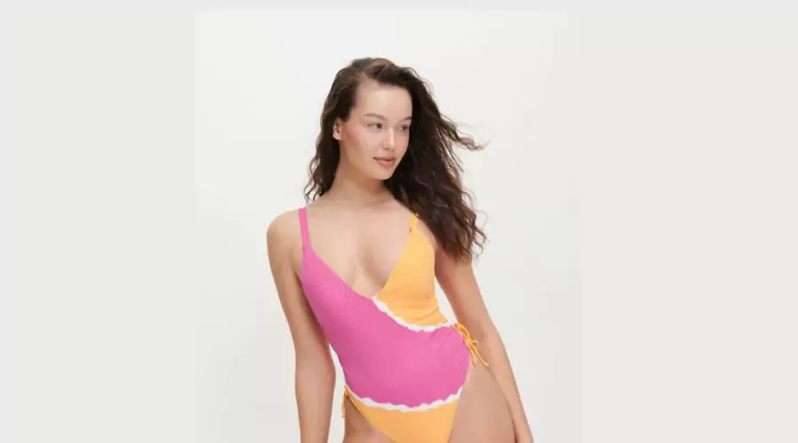 One piece swimsuit