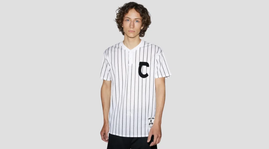 Coarse mesh T-shirt in a tricot style | feedhour 