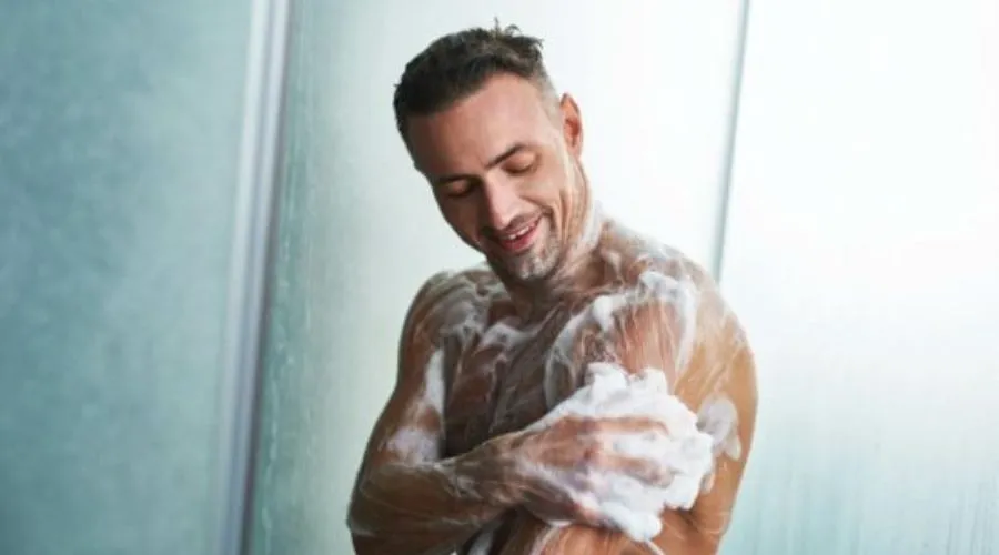 Men's shower gel