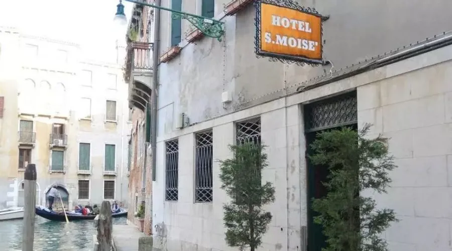 Hotel San Moise