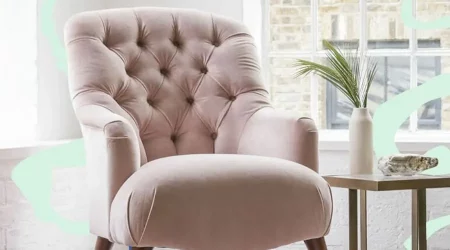 Find Top Bedroom Chairs Serving Aesthetics and Functionality