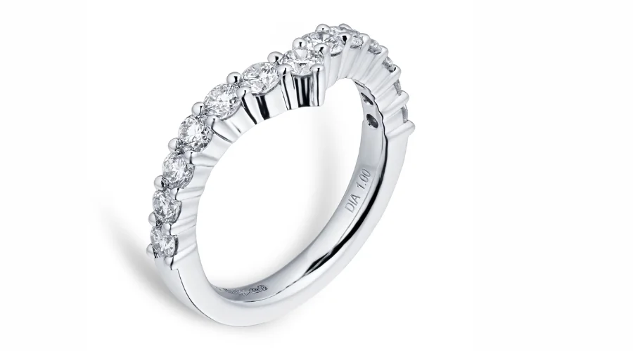 Platinum 1.00ct Diamond Claw Set Wedding Ring