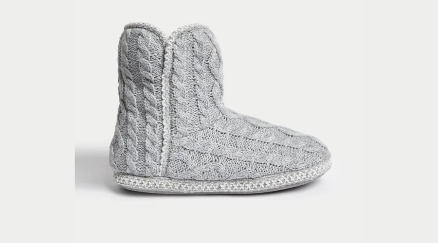 Cable Knit Slipper Boots