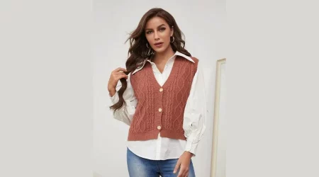 Women's pullover sweater vest