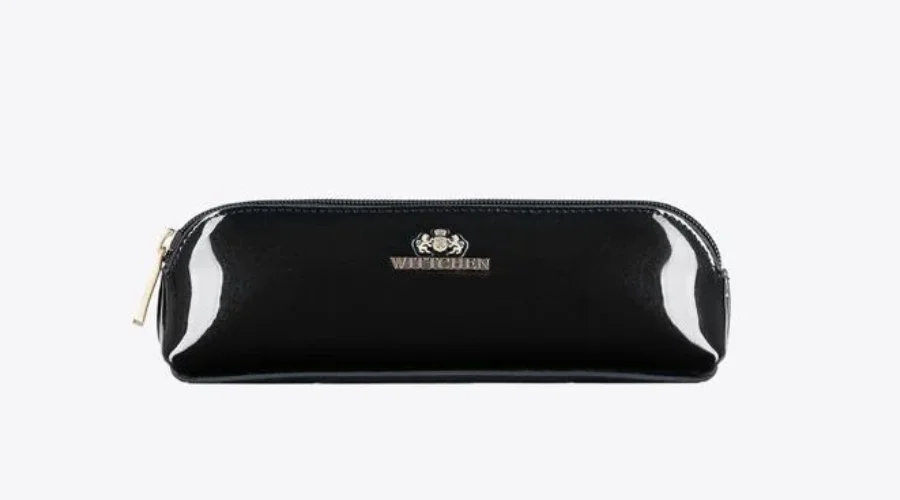 Women's black lacquered pen case