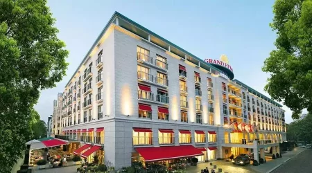 Top-Rated Hotel in Hamburg: Explore Amenities, Accessibility, Photos, And More