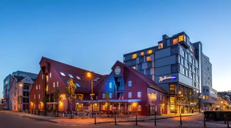 Catch Stunning Midnight Sun And Northern Lights: Book Hotels In Tromso, Norway! Catch Stunning Midnight Sun And Northern Lights: Book Hotels In Tromso, Norway!