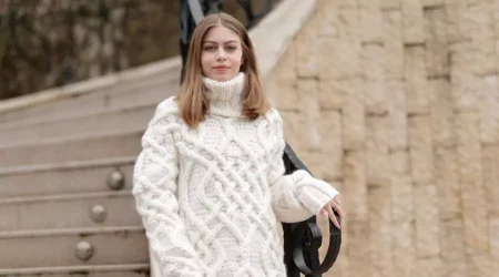 Cable Knit Jumpers: A Triad Of Comfort, Cosiness & Chic Style