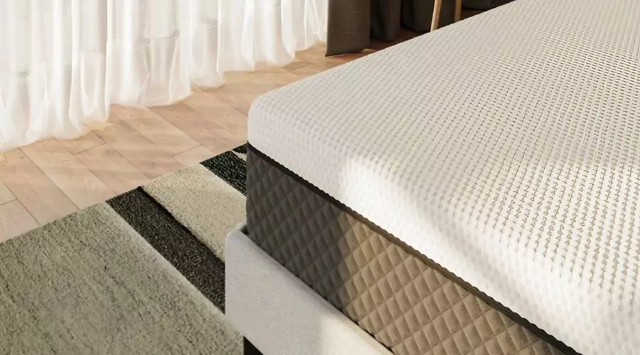 Hybrid vs. Memory Foam Mattress: A Direct Comparison
