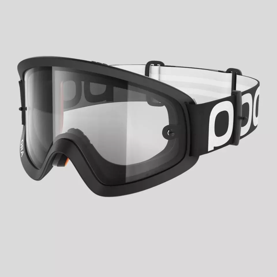 Urban Cycling Gear: Top 5 Safety Essentials for City Riders